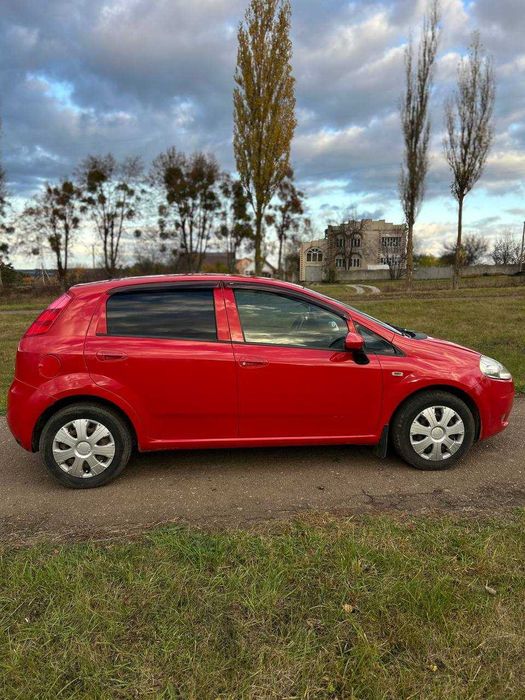 Продам Fiat Grande Punto 2011 рік