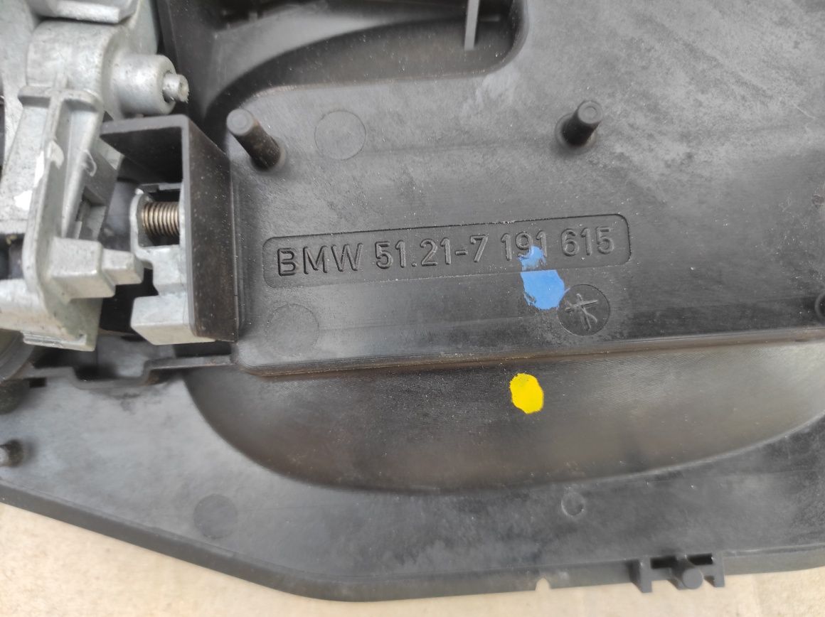 Ручка двери двері водійська бмв 5 E60 E61 BMW E60 E61