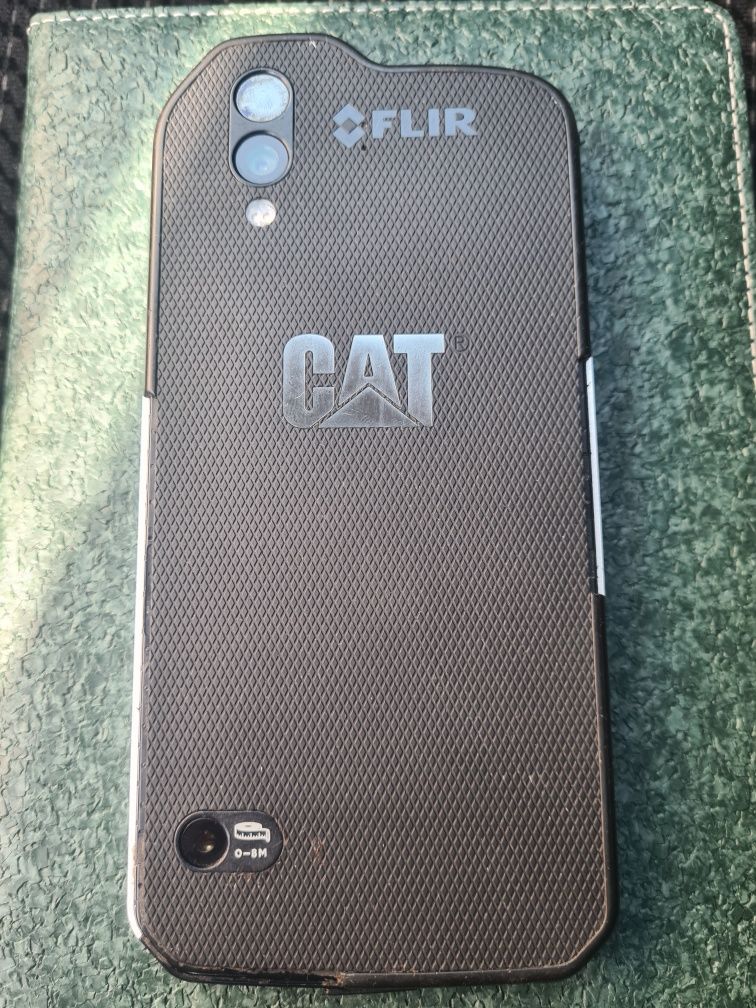 Телефон Cat S 61