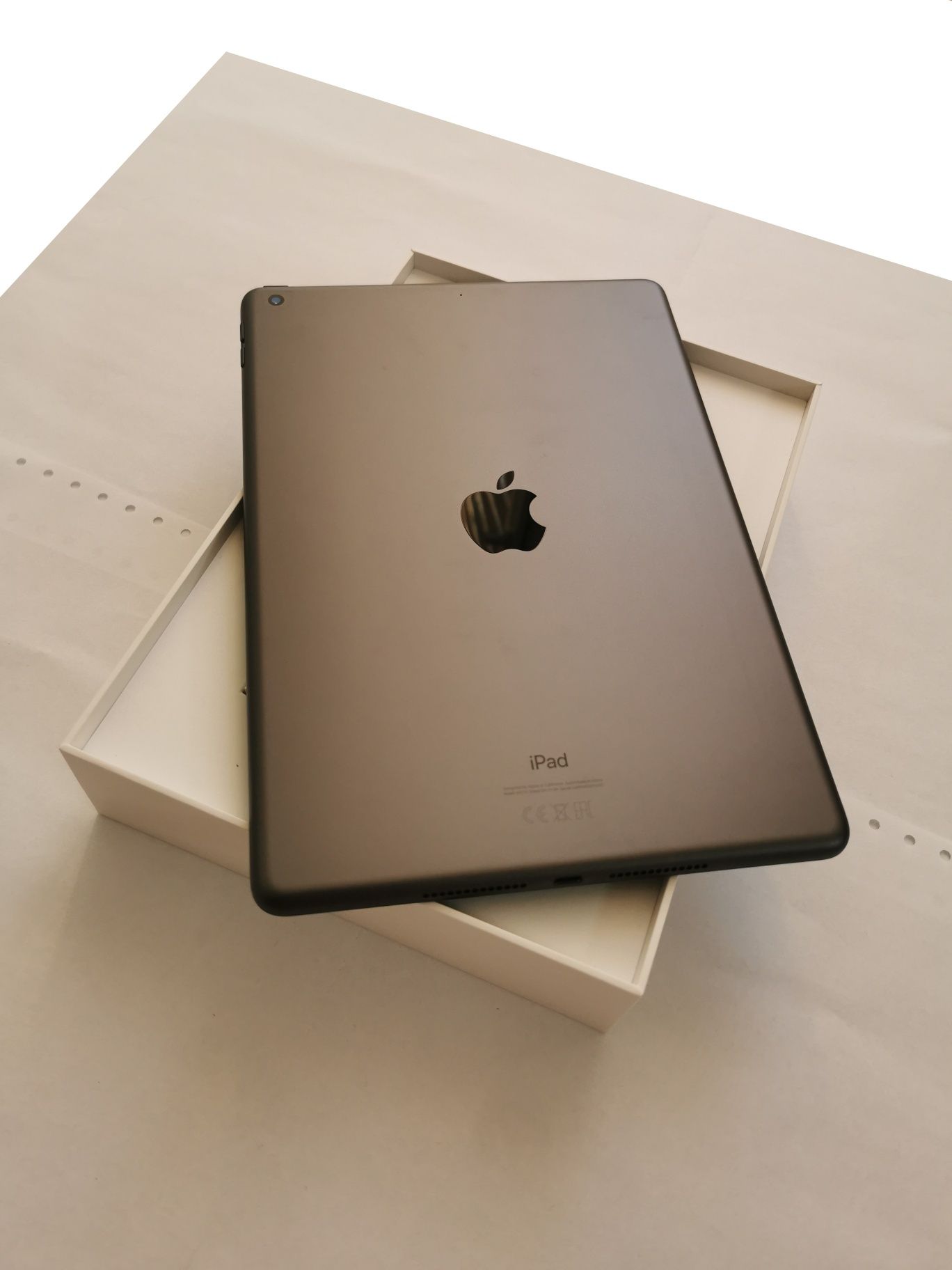 Tablet iPad 10,2" + Apple Pencil + GRATIS