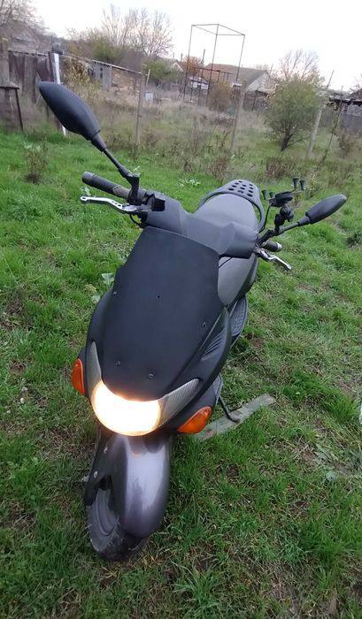 Продам скутер Suzuki Avenis 150