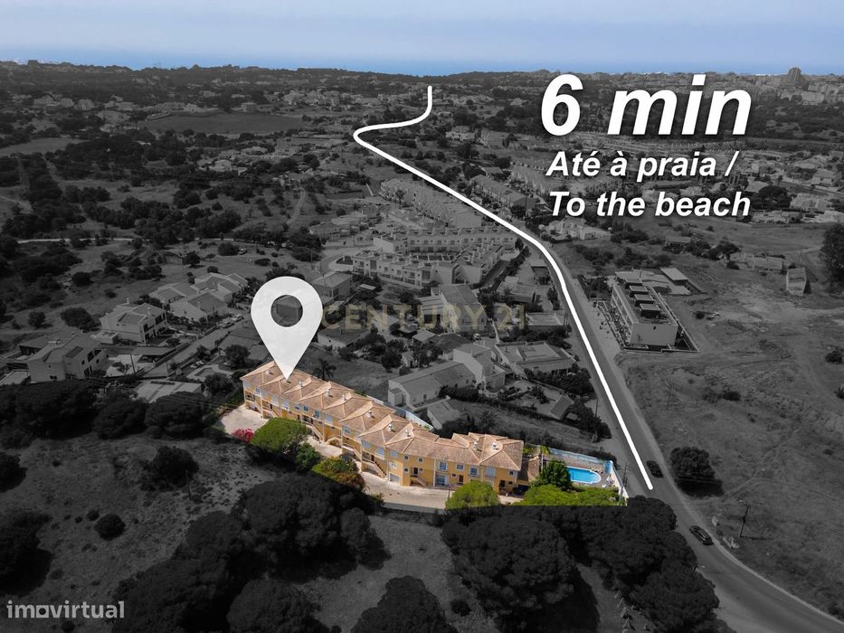 Moradia T2+1 geminada | Piscina - Garagem 51m2  | Mosqueira-Albufeira