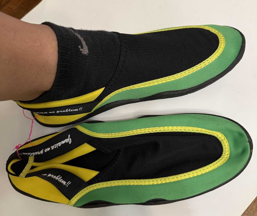 туфли, кеды для воды, коральники, аквашузы