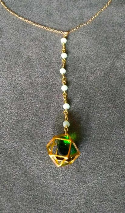 Colar Aço Tripartido c/ Contas e Pedra Verde NOVO