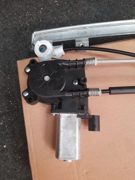 Conjunto elevador e motor vidro megane 2
