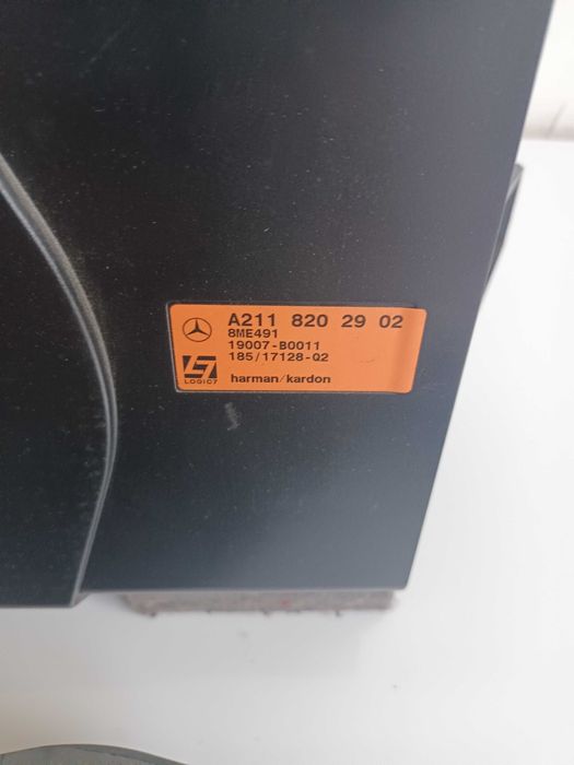 Mercedes E W211 Zestaw Głośników Harman Kardon