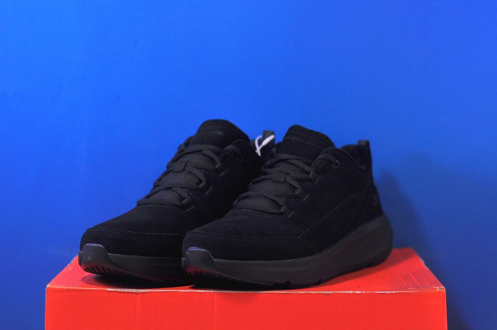 Кроссовки Skechers On The Go Elevate  Nike Pegasus Turbo Next Nature