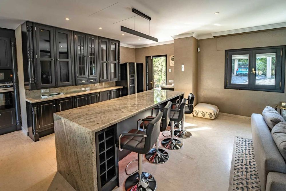 Вілла в Марбельї, Коста-дель-Соль,Іспанія