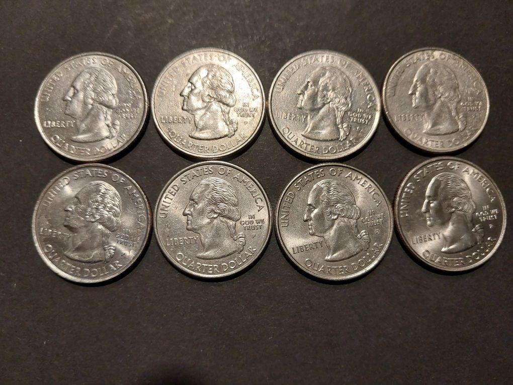 USA 8 monet z serii Stany USA.