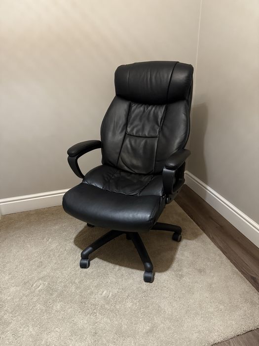 Fotel TJELE Jysk skóra ekologiczna