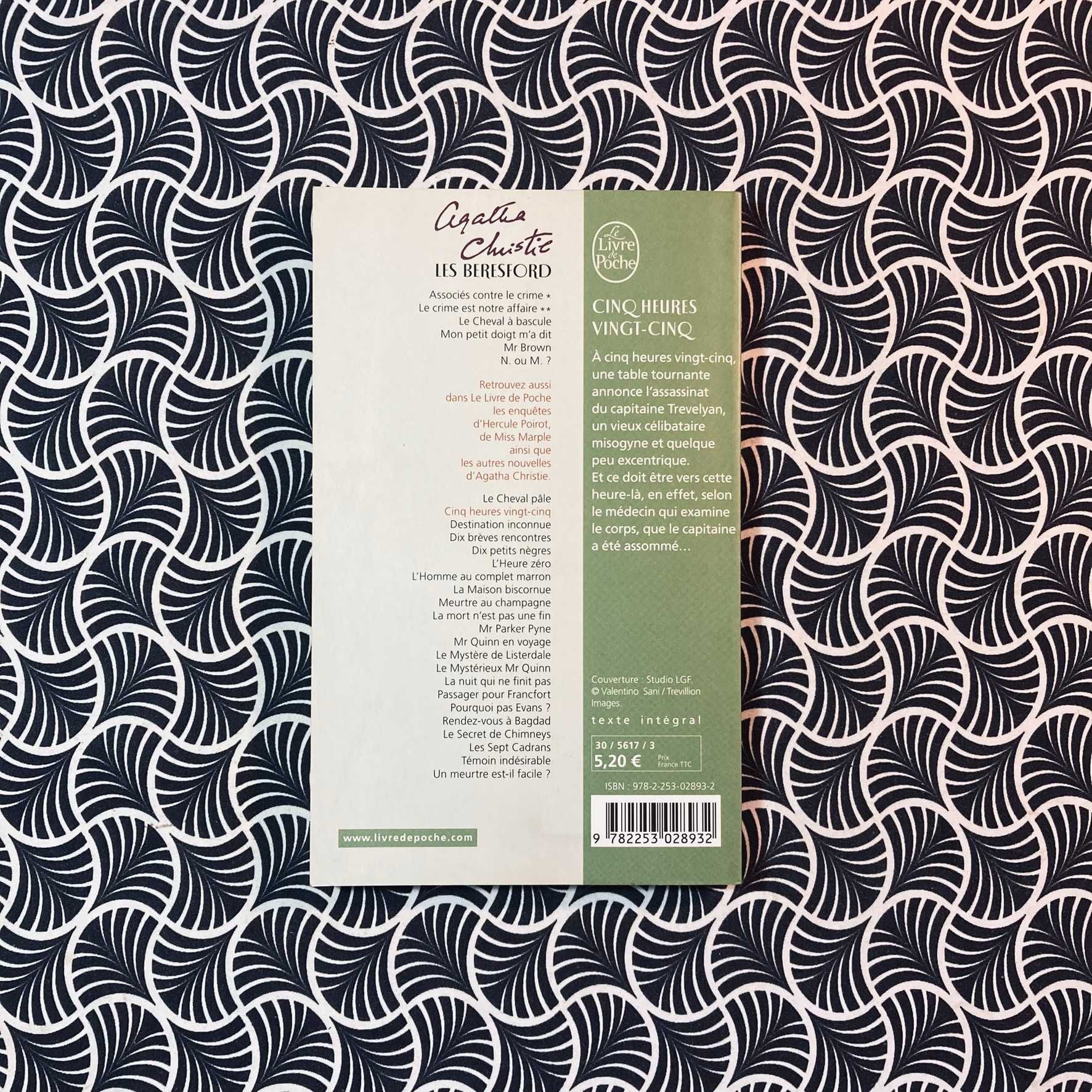 Cinq Heures Vingt-Cinq - Agatha Christie