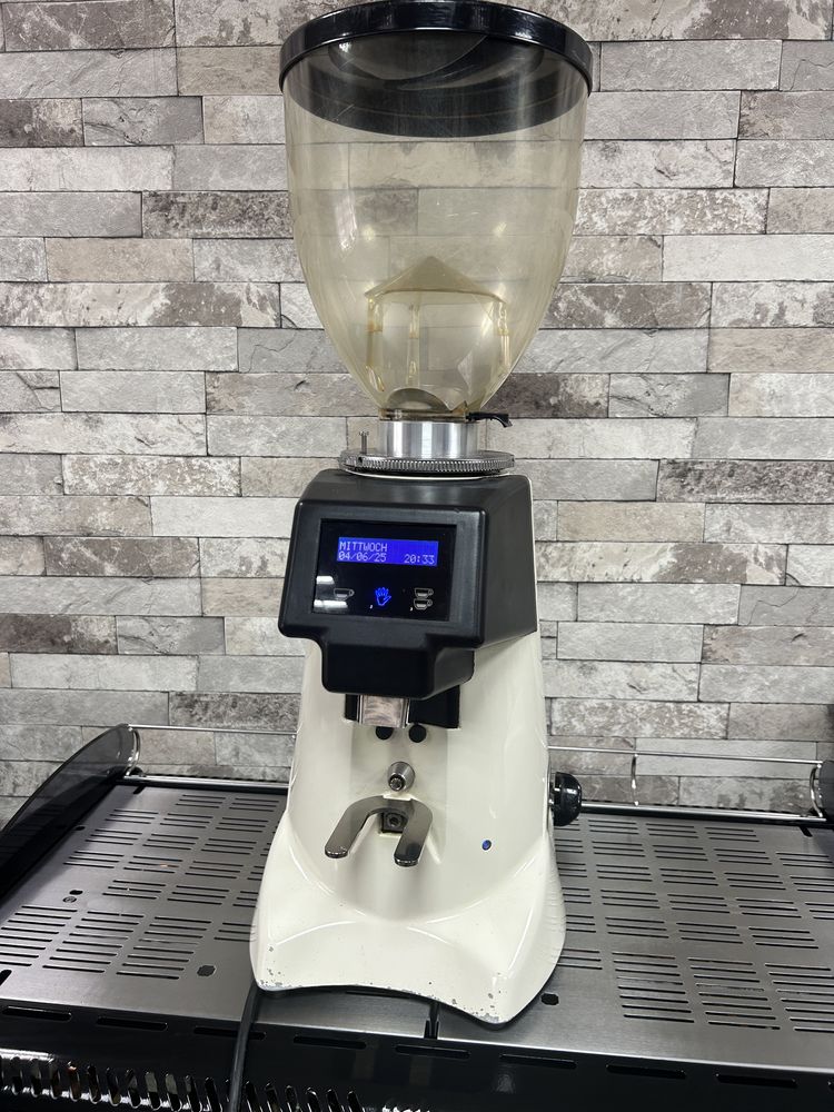 Кавомолка Fiorenzato F64 е