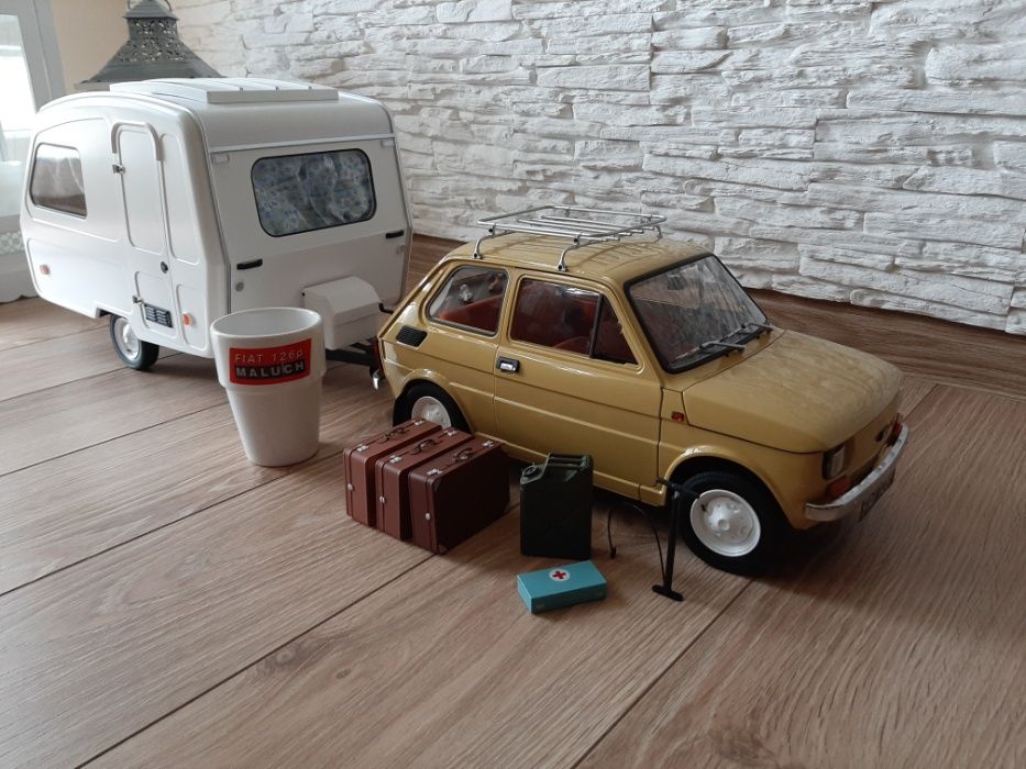 MODEL Fiat 126p + przyczepa NIEWIADÓW