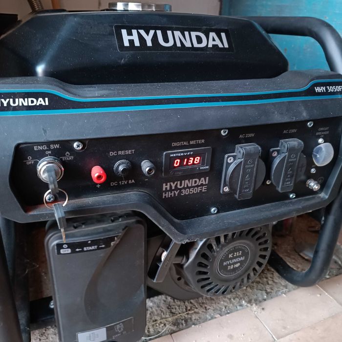 Продам бензиновий генератор  Hyundai HHY 3050FE