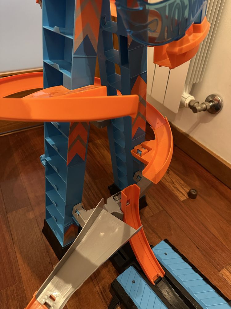 Pista Hot Wheels Action