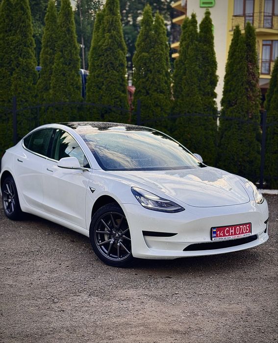Tesla model 3 2019 Європа
