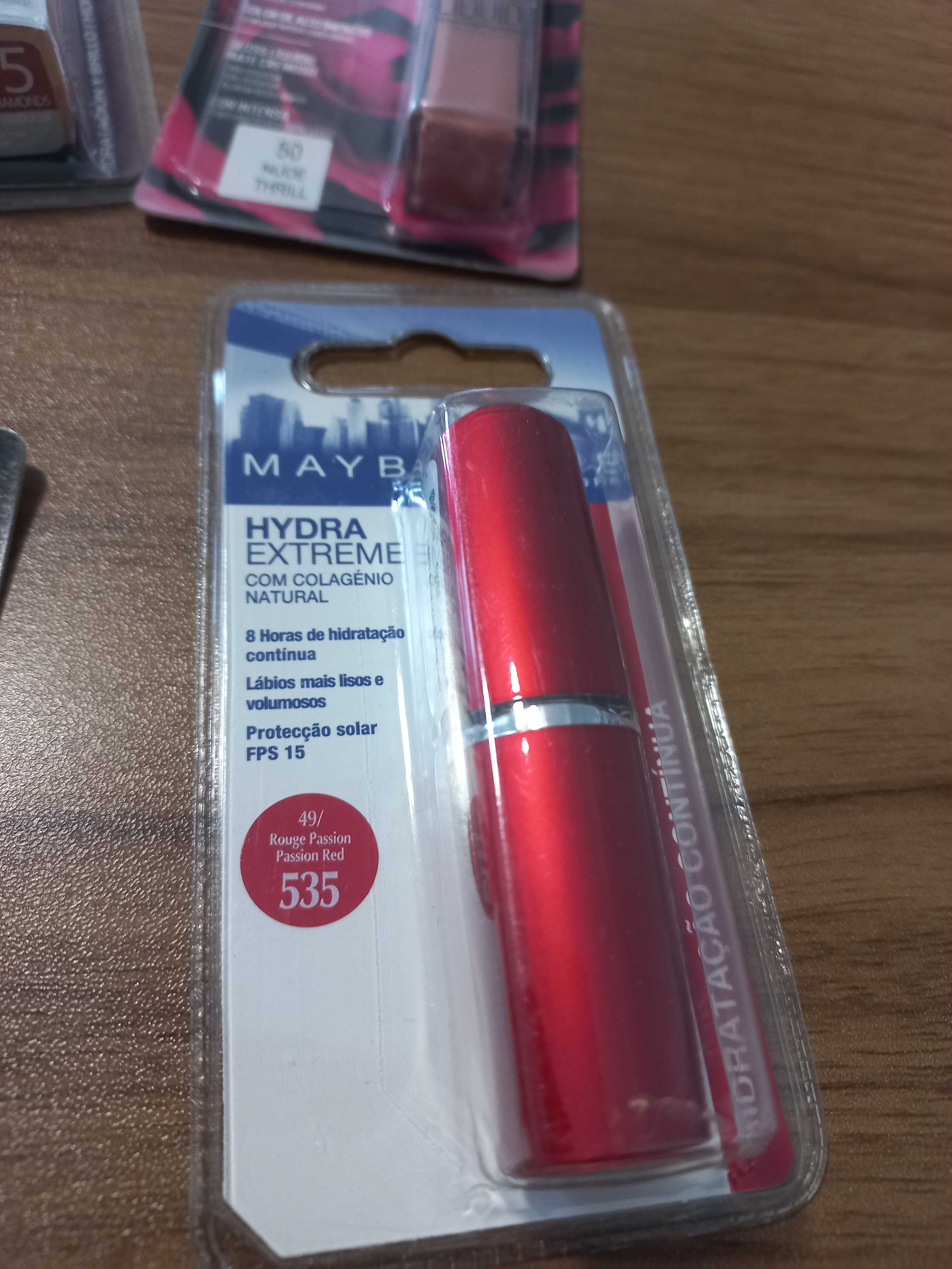 Bâton l'oreal longa duração  red infalible