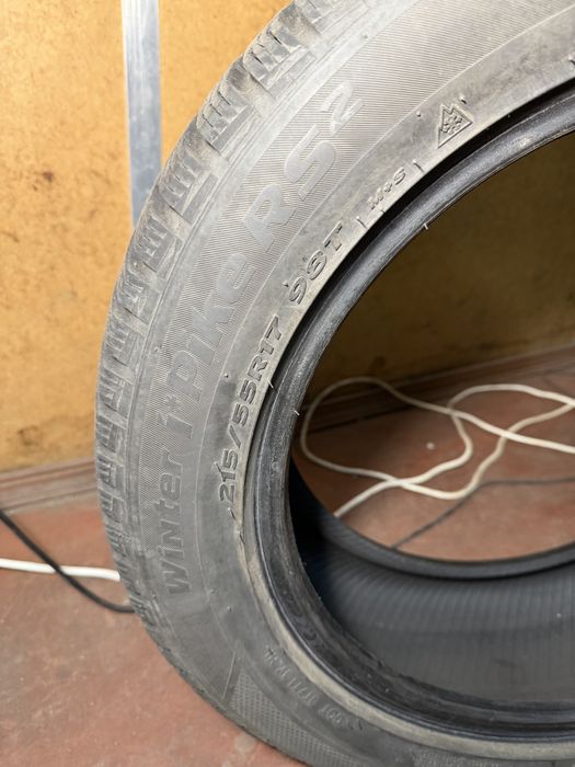 Зимова резина Hankook 215 55 17
