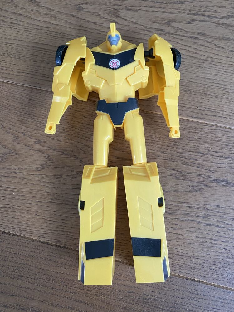 transformer Bumblebee firmy Hasbro