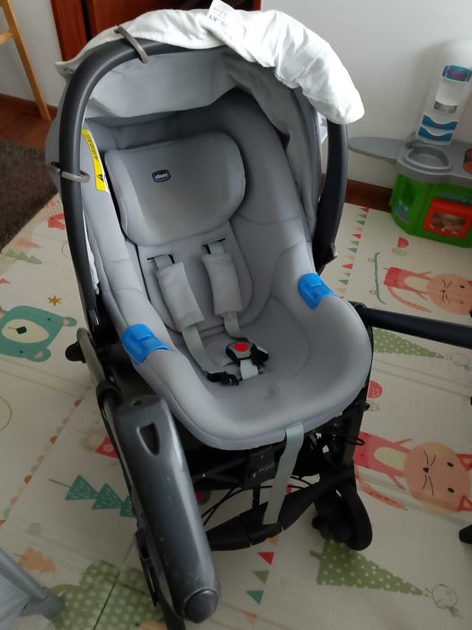 Carrinho para bebé 3 em 1 Chicco - Com Alcofa e Ovo