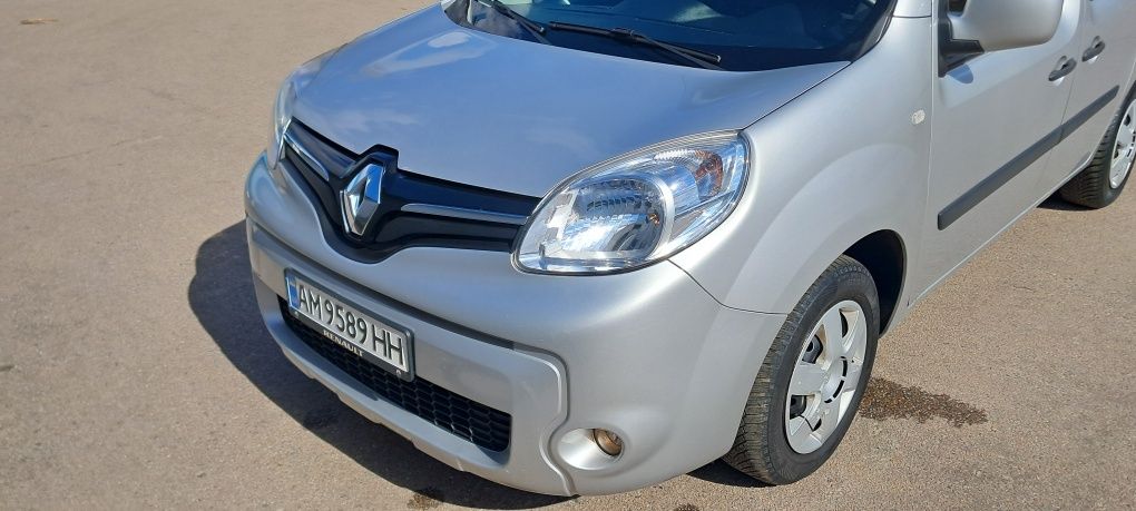 Продам Renault Kangoo оригінал пасажир