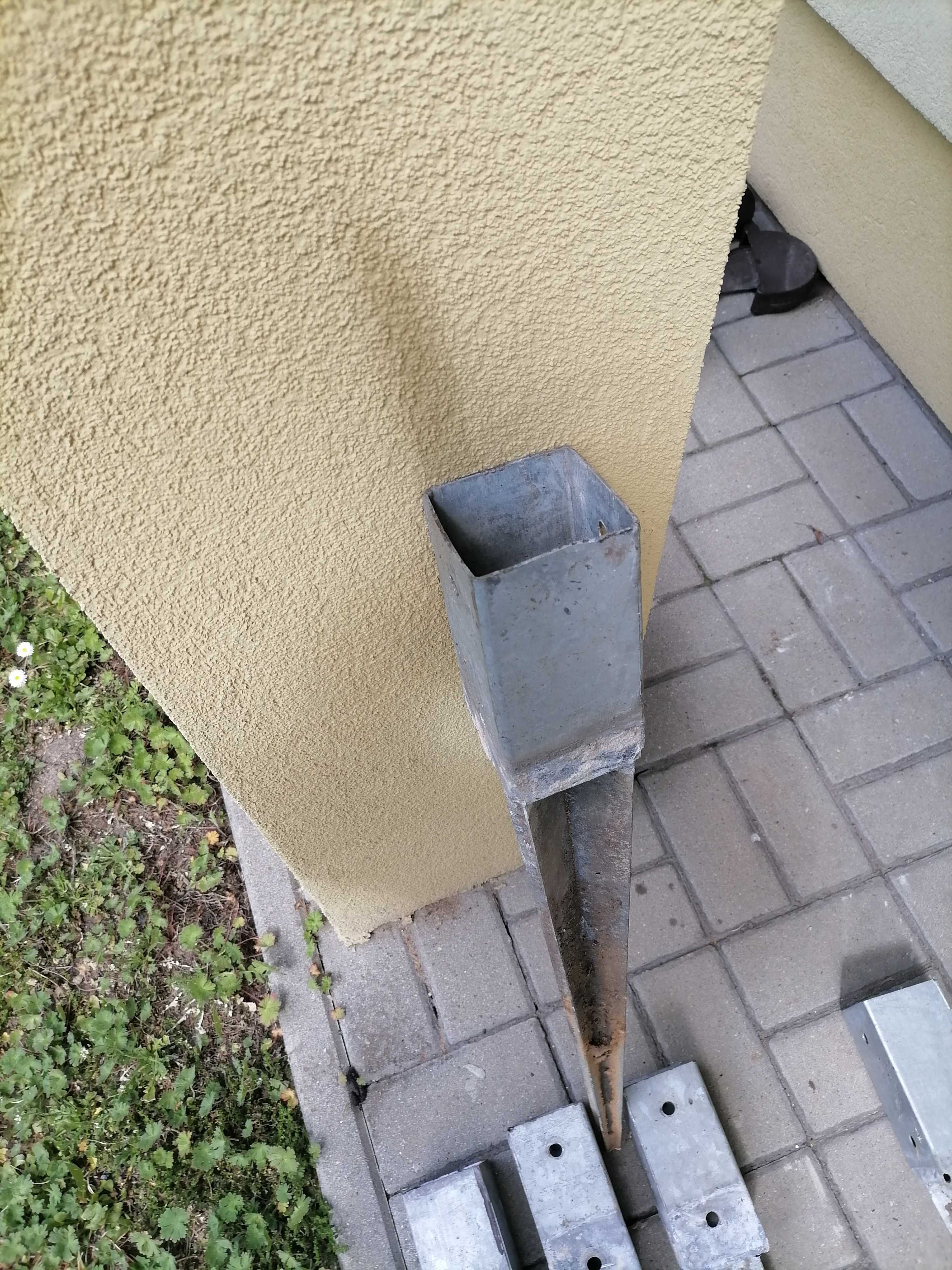 Podstawa słupa, wbijana kotwa