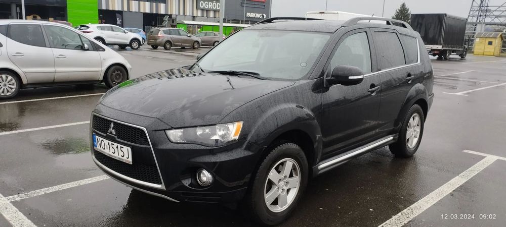 Mitsubishi Outlander pojazd zakupiony w polskim salonie, pierwszy właściciel.