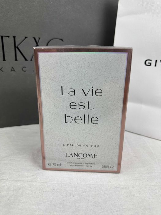 Perfumy Lancome La Vie est Belle EAU DE PA Nowe Folia 1/1 de parfum