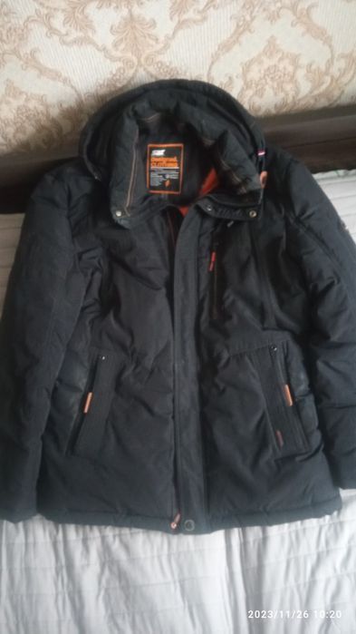 Зимова куртка 52 розмір