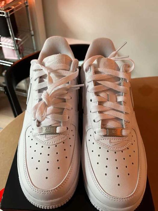 "Buty koszykówki "Nike_Air_Force_1_Low_Supreme_White R.44