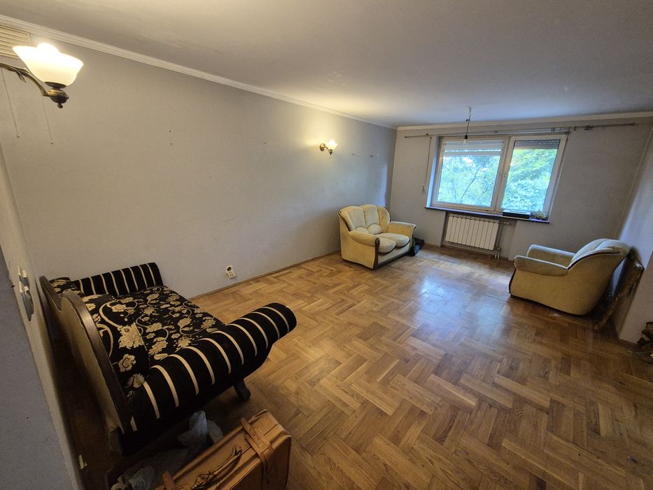 Szeregowiec ul. Jarzębinowa blisko centrum Bełchatów
