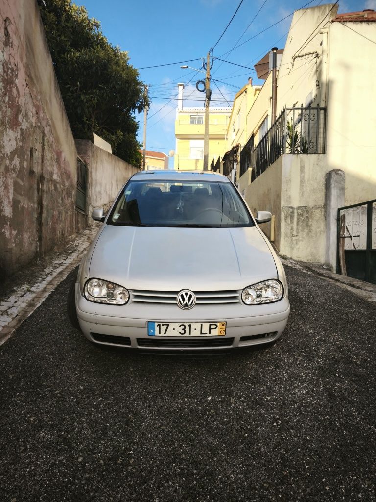 Carro de uso diário não me dá problemas !