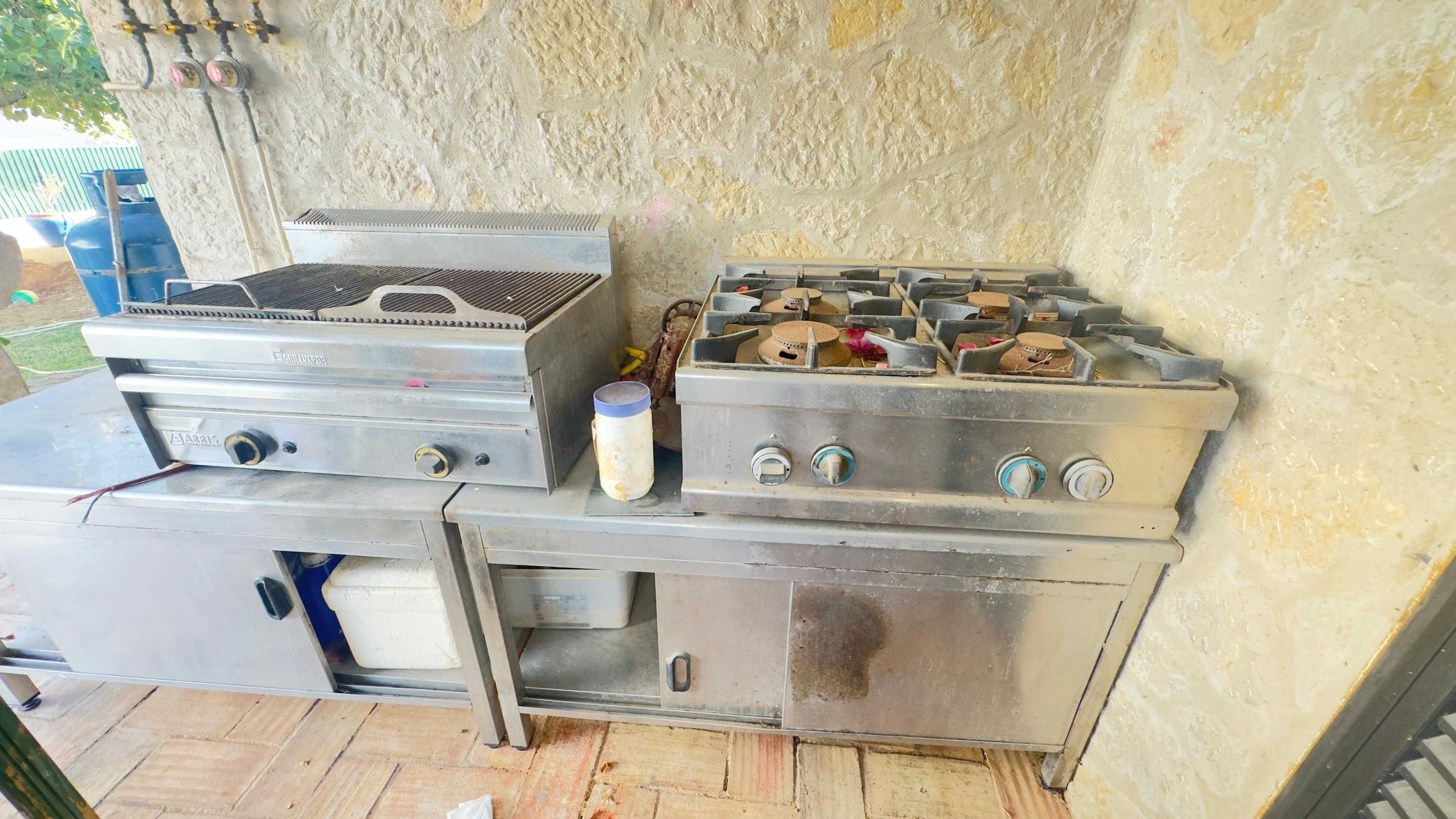 Fogão e Grelhador Industriais a Gás  ARRIS – Ideal para Restaurantes