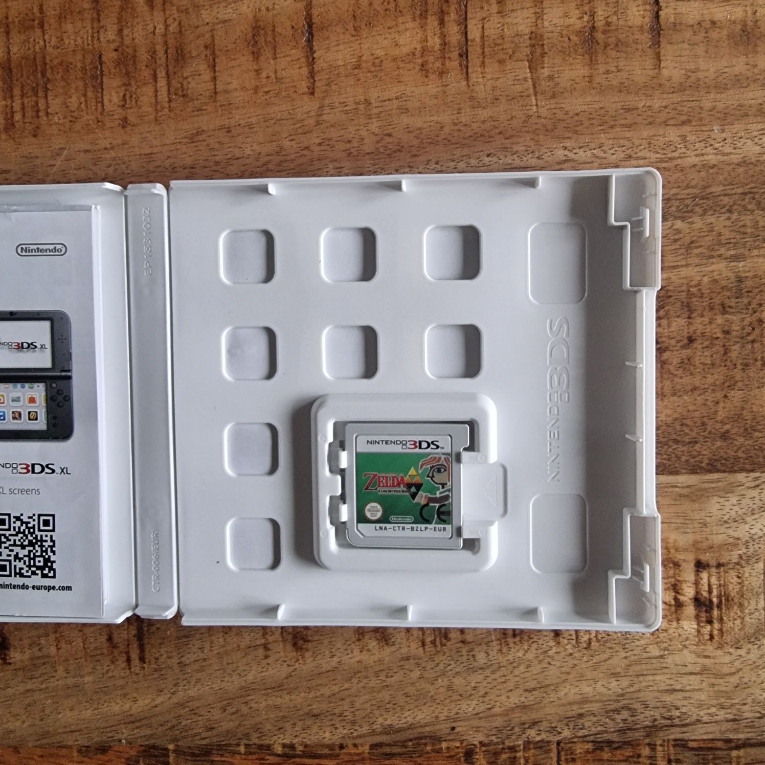 Legend of Zelda A Link Between Worlds Nintendo 3DS