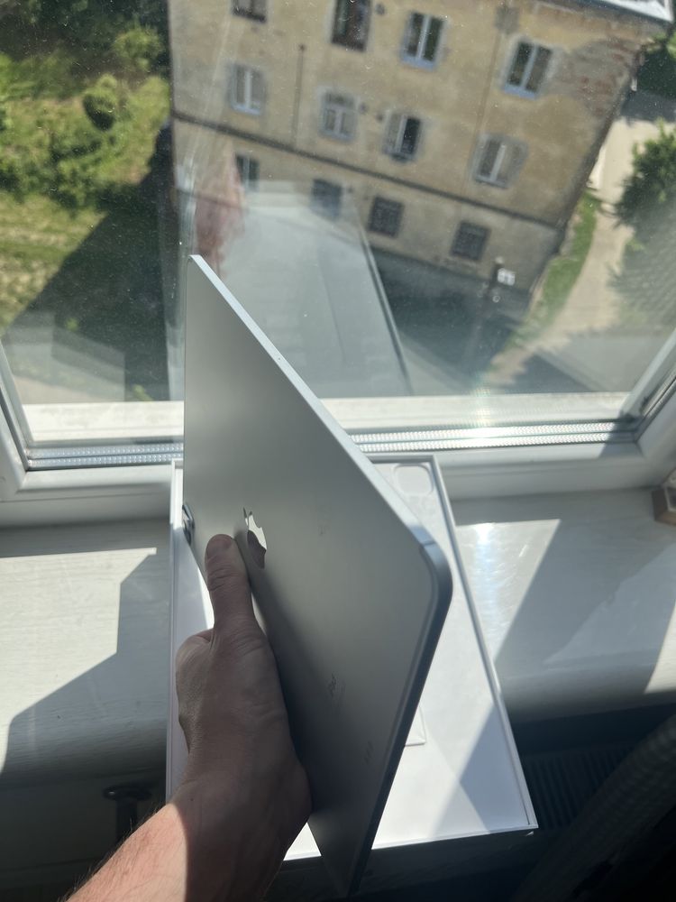 Ipad Pro 12.9 4 Gen LTE 128Gb 2020 року.