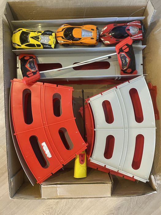 Pista de carros para criancas “Scan2go”
