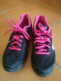 Nike Tri Fusion Run Original n37.5