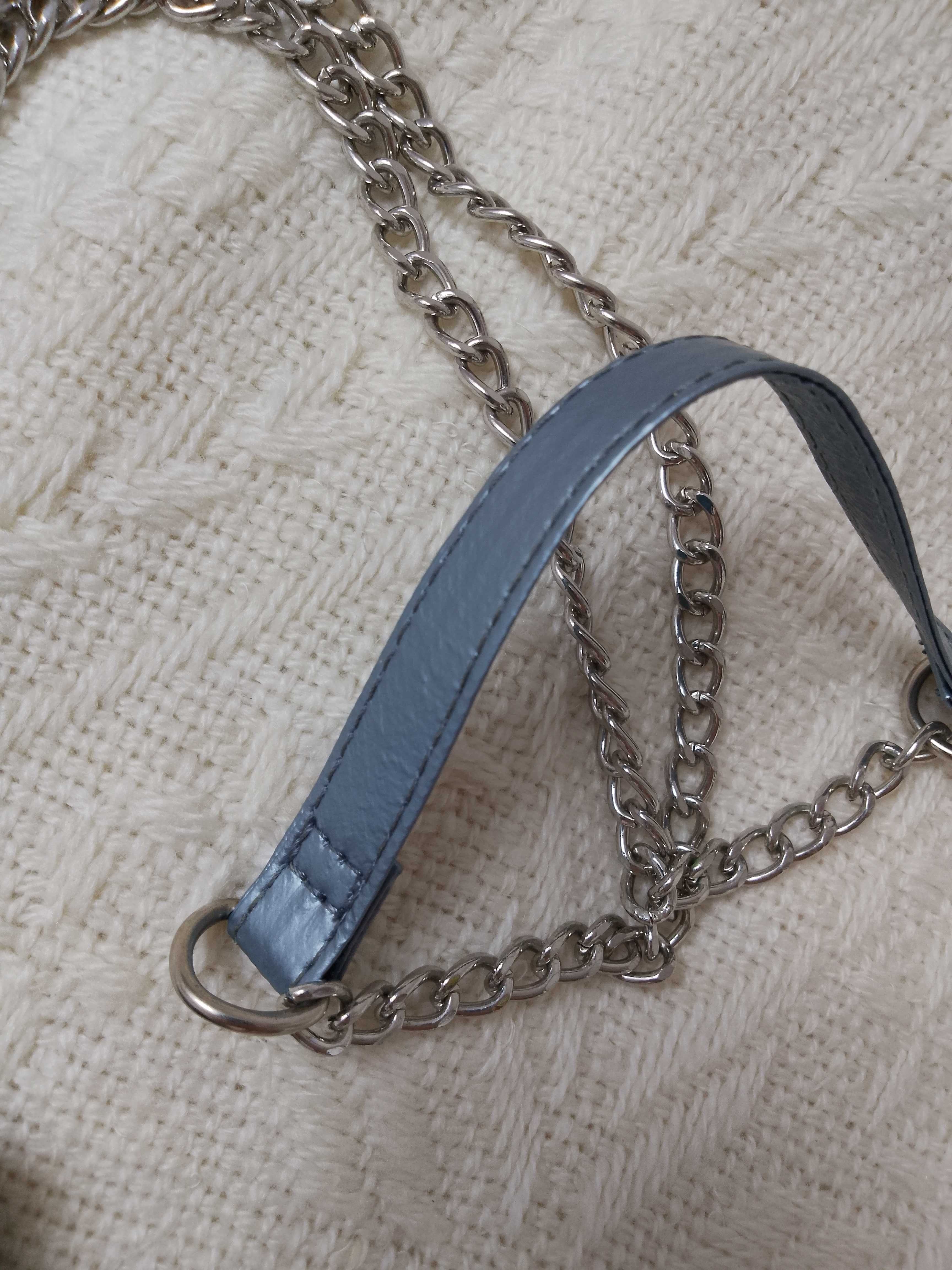 Torebka cross body niebieska metaliczna srebrny łancuszek nowa