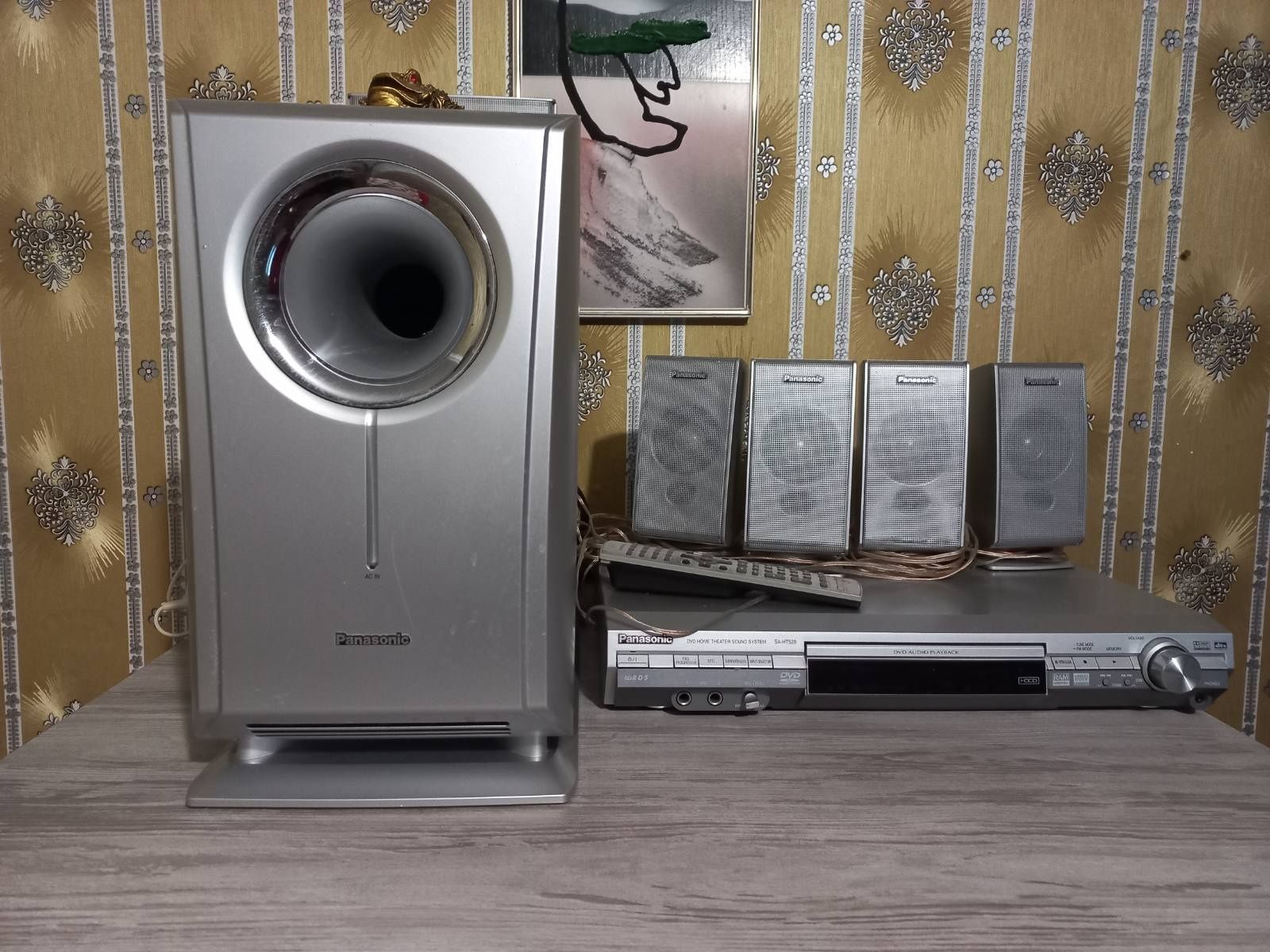 Panasonic SA-HT520