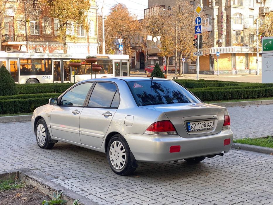 Mitsubishi lanser avtomat