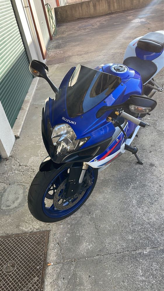 Suzuki GSXR 600 K7