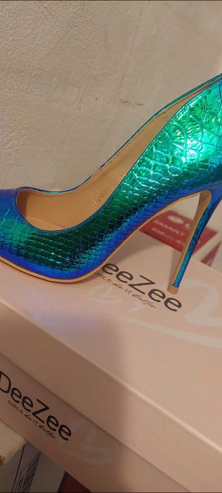 Nowe szpilki na obcasie holo holograficzne wysokie nowe deezee