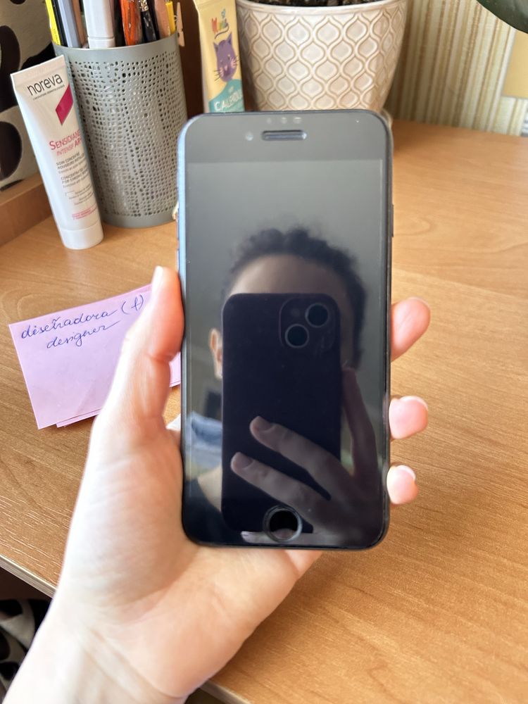 Смартфон Iphone 7, 32 ГБ
