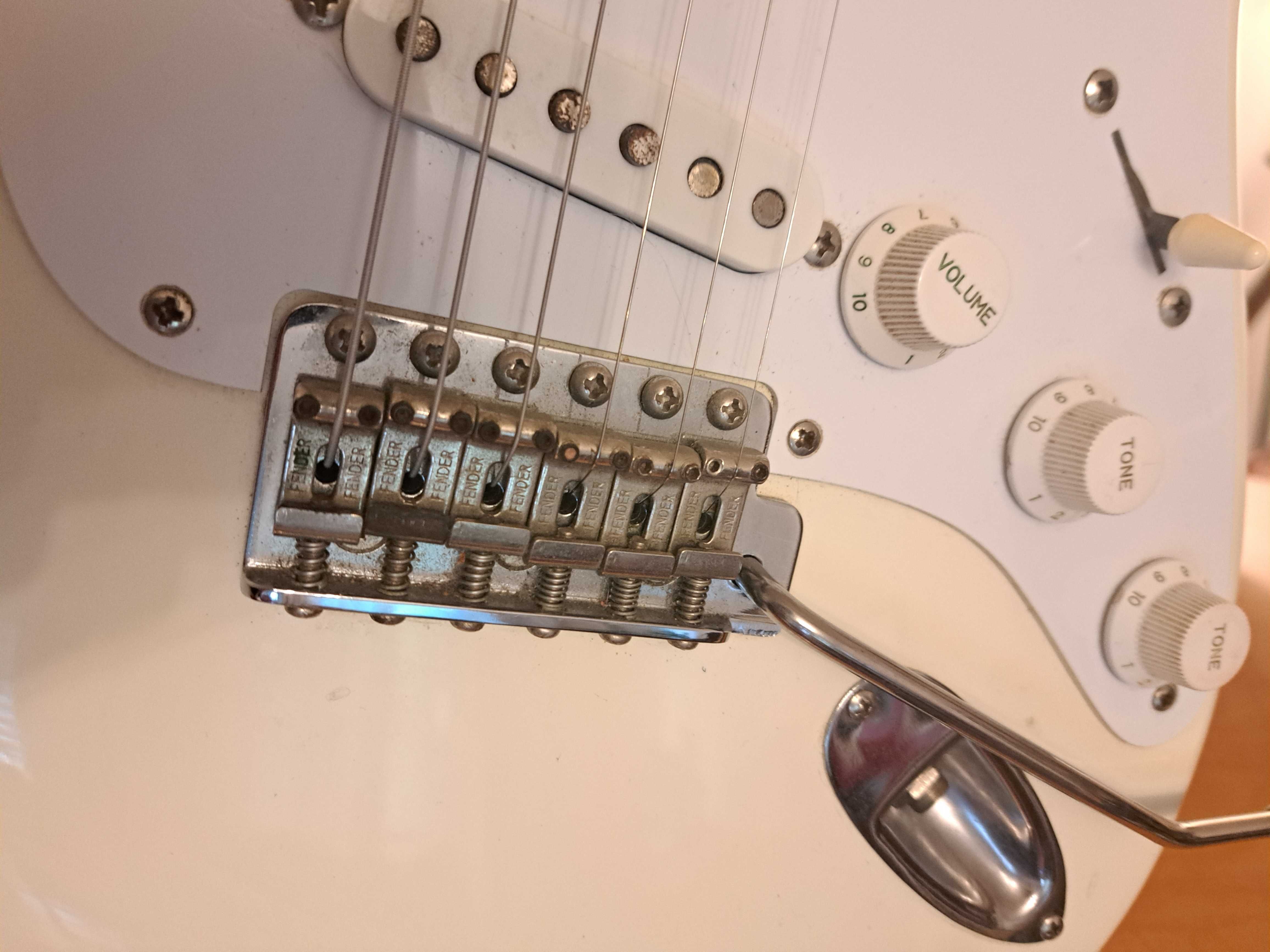 Fender Stratocaster JV 1983