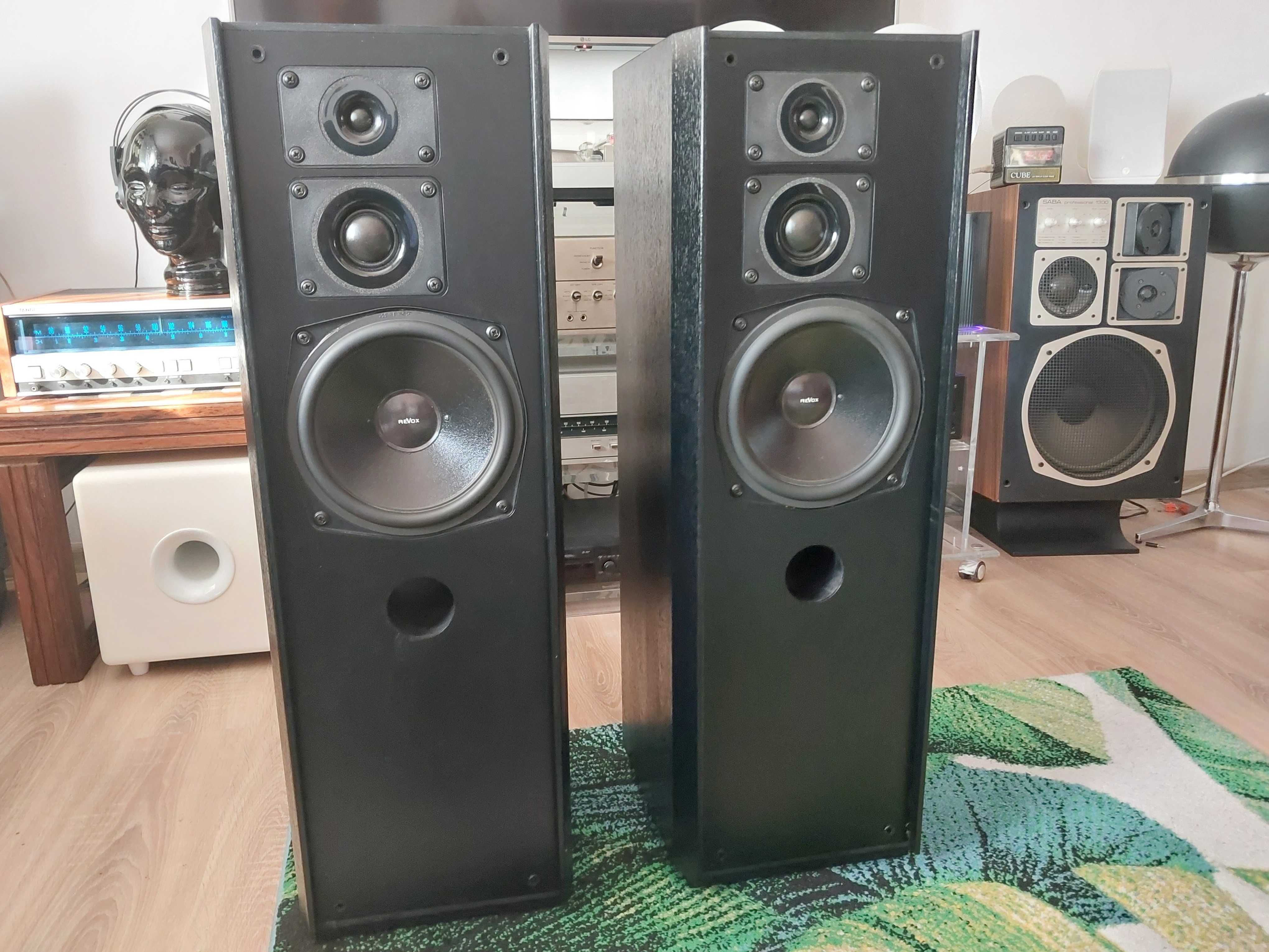 Zadbane kolumny Revox MK X