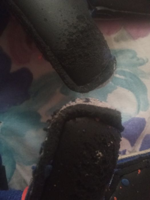 Mam. Do przedania rękawice na bramkarza