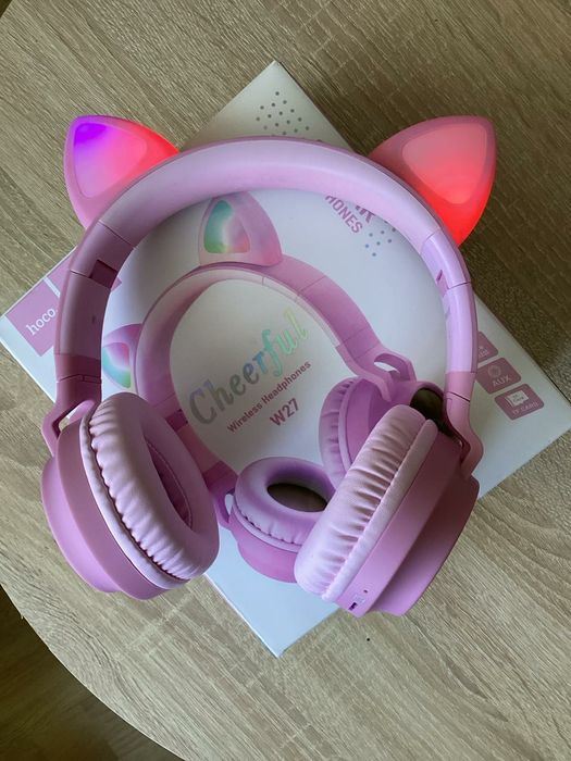 Наушники качественные подростковые с светящимися  ушками розовые блюту