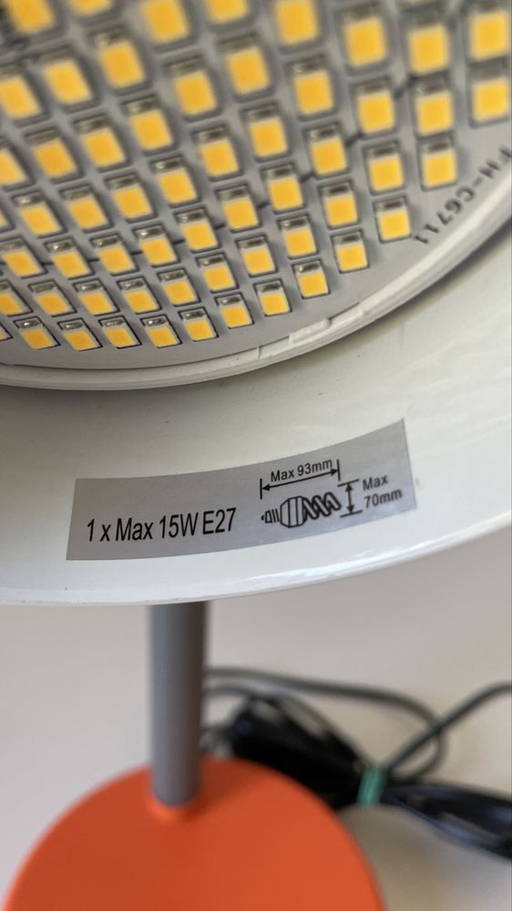 Lampka z żarówką 15w E27 do szklarni