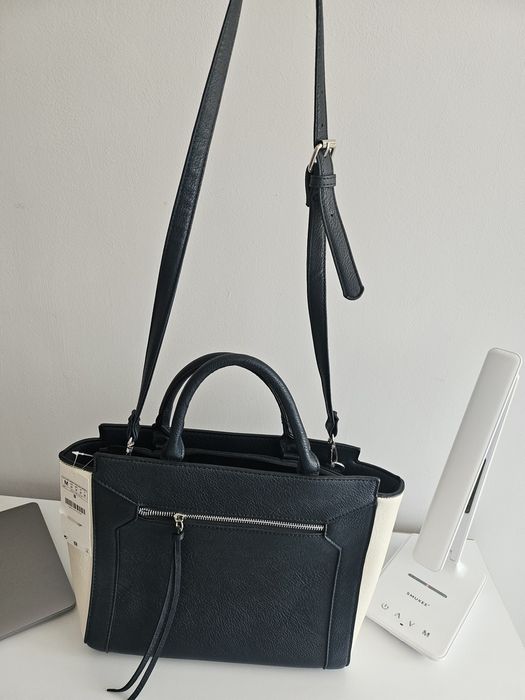 Torebka Stradivarius nowa z metką/długi pasek/granatowa praktyczna