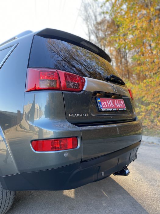 Peugeot 4007, 2010 рік